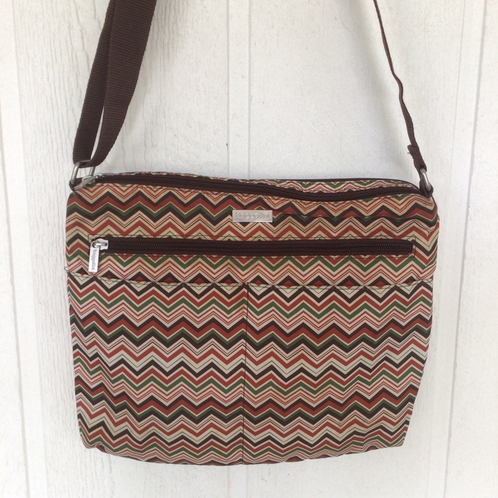 BAGGALINI FALL STRIPE ZIG ZAG MESSENGER CROSSBODY BAG PURSE